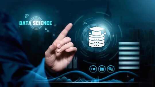 手指点击数据科学虚拟界面