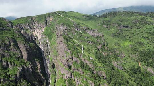 航拍湖北神农架5A景区神农谷