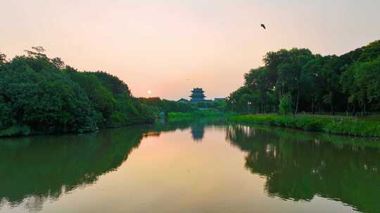 海珠湿地公园航拍广州文化馆新馆日出