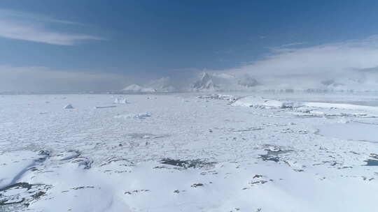 南极洲海岸自然山景观天线