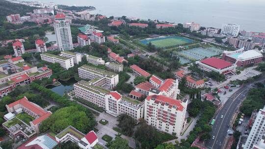 航拍厦门大学建筑