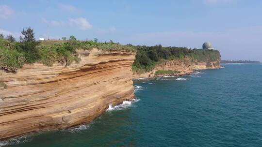 航拍北海涠洲岛海滨海景自然风光航拍