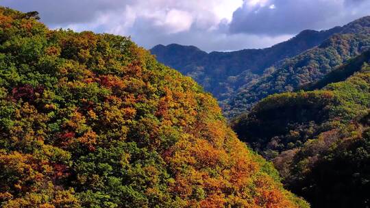 4K航拍本溪关门山风景区