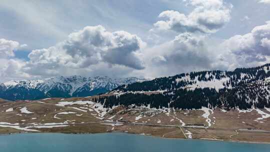 航拍雪山森林湖泊风景