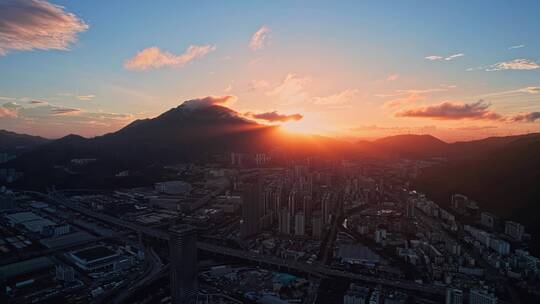 航拍深圳盐田梧桐山方向日落夕阳