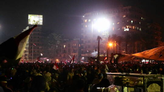 埃及开罗解放广场大型夜间集会视频素材模板下载