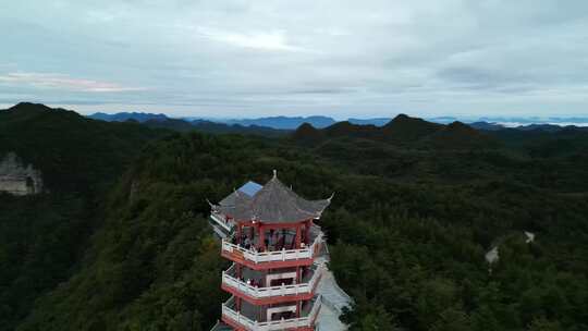 四川广元曾家山龙神阁美景