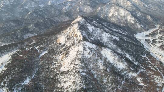 航拍雪后的昆嵛山4K视频素材模板下载