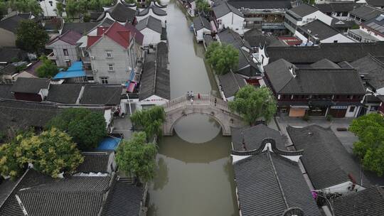 上海召稼楼古镇全景特写4K航拍原素材