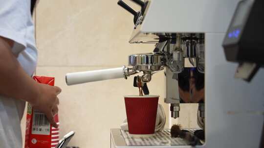 咖啡店咖啡机制作咖啡视频素材模板下载