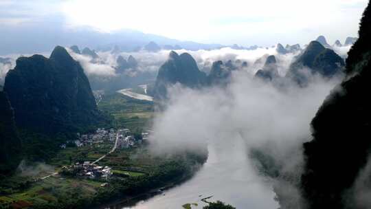 航拍桂林阳朔漓江遇龙河景区自然山水风光