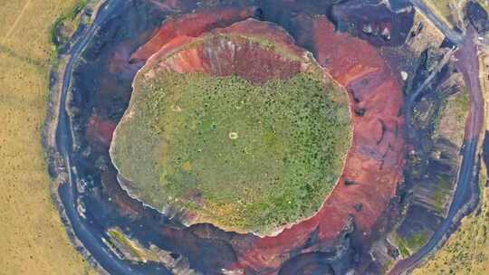 航拍内蒙古自治区乌兰察布市乌兰哈达火山群