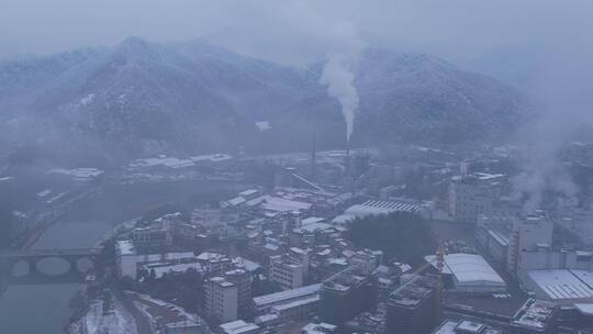 4K雪天冬季城镇航拍素材