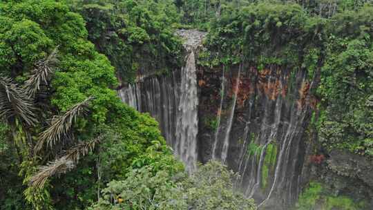 Tumpak SeWu，无人机，印度尼西