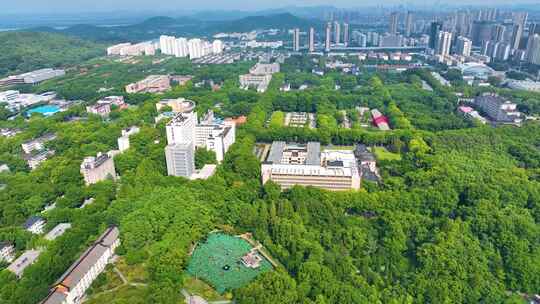 湖北武汉洪山区珞瑜路华中科技大学航拍校园