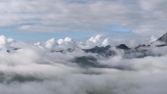 经典年保玉则高云海群山