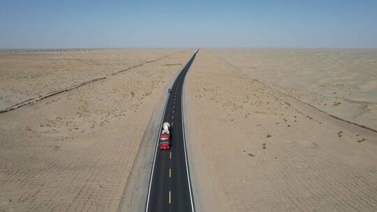 原创 新疆塔克拉玛干沙漠公路旅行