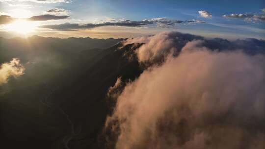 川西贡嘎雪山日落HDR航拍