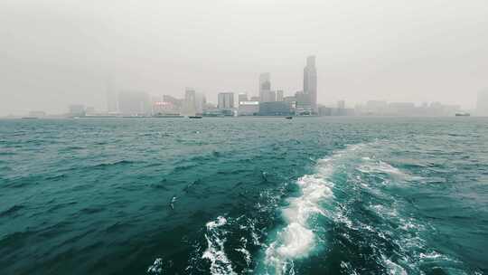 香港维多利亚港海上