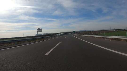 公路 车辆 行驶 移动 道路 自然风景