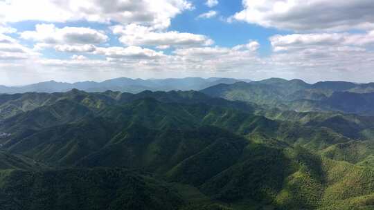 航拍山区 大山空镜头