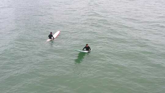 大海、沙滩、海浪、浪花