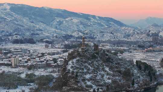 雪后的永安溪日出