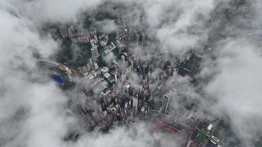 香港维多利亚港飞鹅山日落高空云层航拍