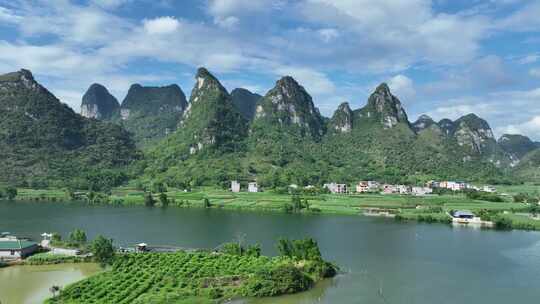 航拍广西唯美秀丽山水自然风景河池龙江全景