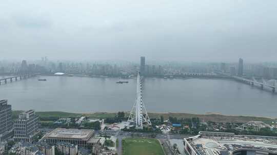 南昌市红谷滩新区航拍南昌之星摩天轮风光