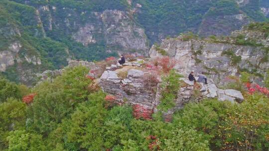 航拍净坛峰红叶