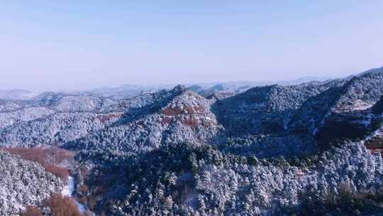 航拍秦岭雪景