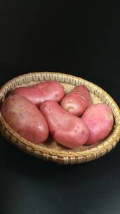 红土豆特写马铃薯洋芋有机蔬菜