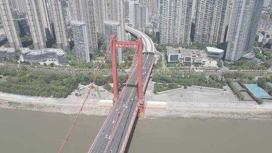 航拍武汉鹦鹉洲长江大桥