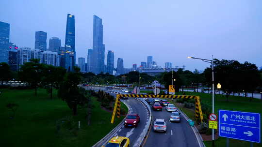 广州市区公路街景车流