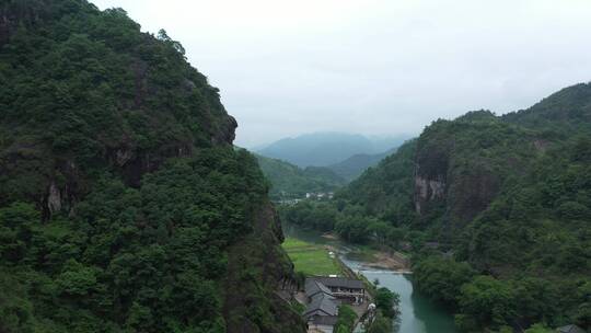 航拍浙江温州楠溪江十二峰石门台