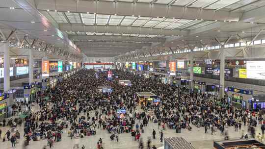 春运过年春节人流高铁站上海虹桥火车站延时