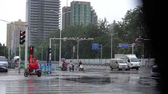 雨天 下雨 城市风光 写意 台风 雨中景色