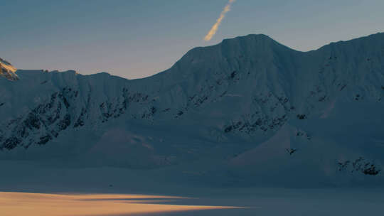 冰原雪山清晨视频素材模板下载