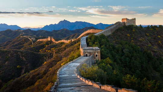 中国河北省承德市滦平县金山岭长城的秋季