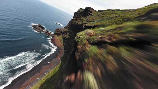 4kfpv穿越机航拍加纳利群岛悬崖蓝色海边