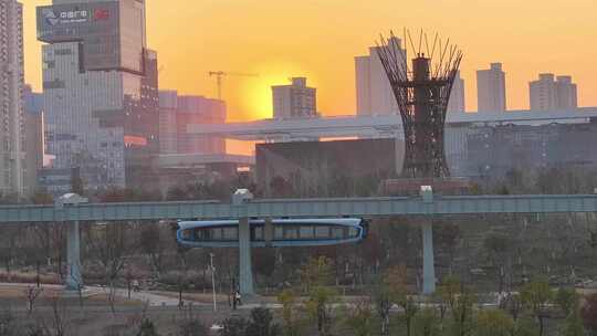 武汉光谷空轨现代交通