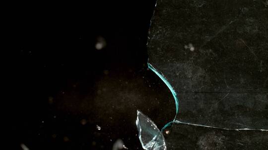4k各种玻璃破裂破碎视频素材素材 (14)