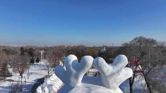 哈尔滨太阳岛雪博会大雪人航拍