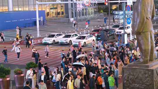 长沙黄兴广场五一广场夜晚夜景车流人流游客