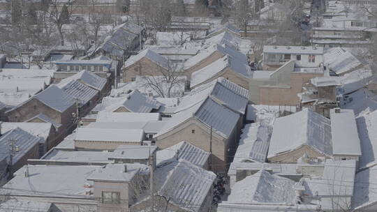 屋顶积雪 北方寒冷农村视频素材模板下载