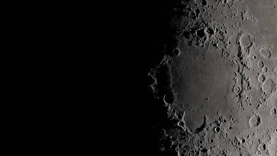 月球侦察轨道器拍摄的月亮表面特写镜头视频素材模板下载