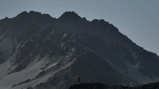 青海海西州茫崖黑独山月球基地网红高空航拍