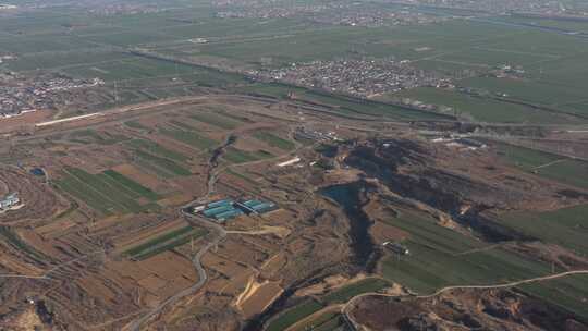 航拍 大棚 村庄 地 农田 高空 无人机飞行