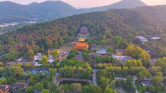 杭州西湖区净慈禅寺航拍唯美大自然风光群山